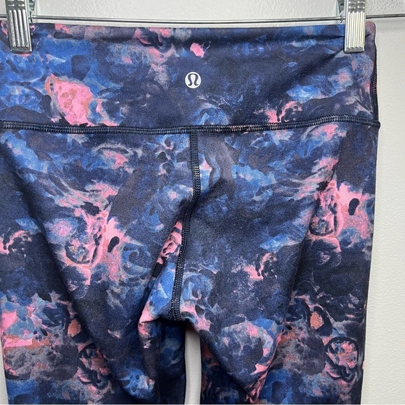 Lululemon  Wunder Under Moody Mirage Berry Blue Floral Legging Sz 4 Essential - Picture 7 of 8